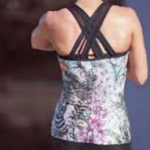 CALIA by Carrie Underwood Multicolor Tank Top